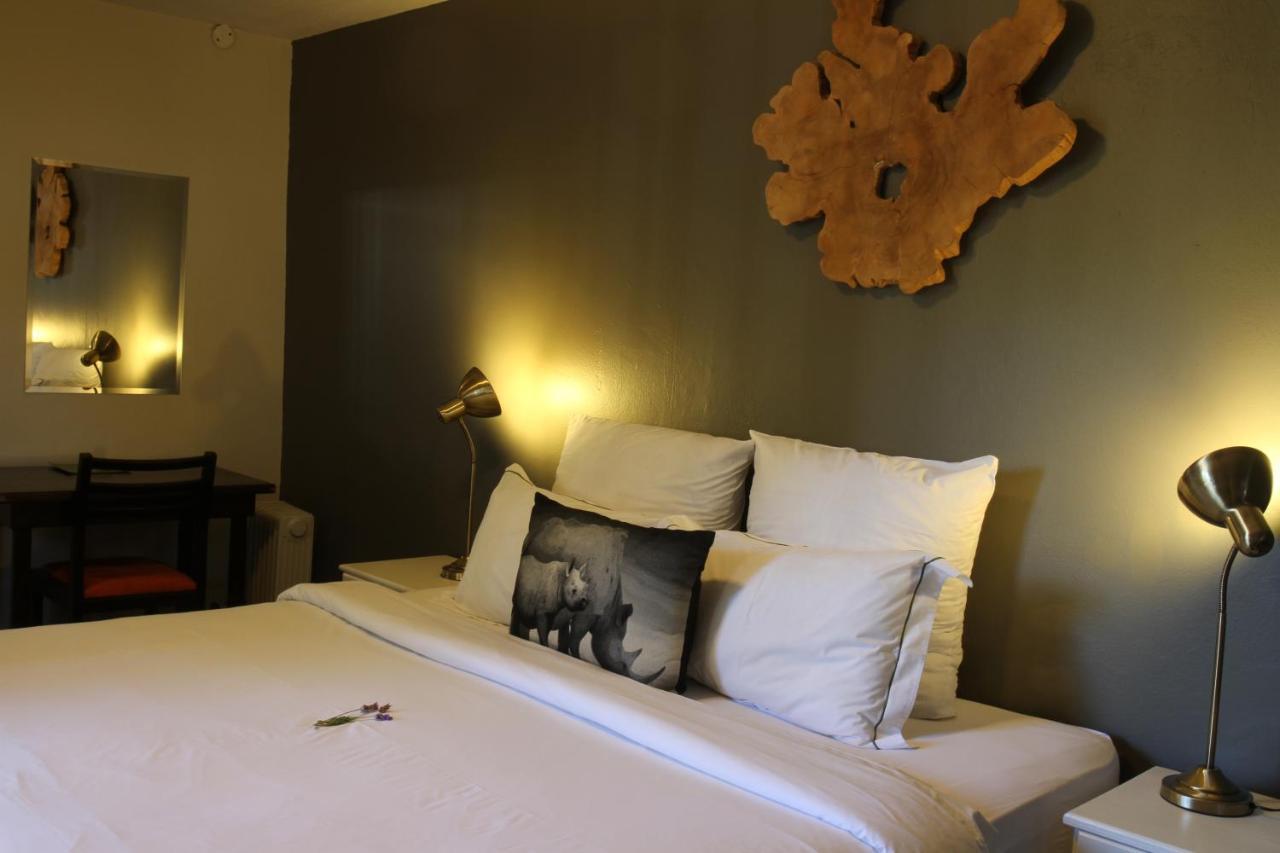 Lucky Bean Guesthouse ヨハネスブルグ エクステリア 写真
